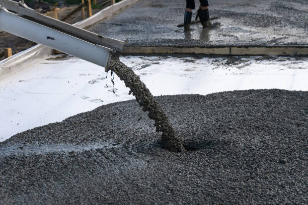 Best Concrete Driveway Installation  in Susanville, CA